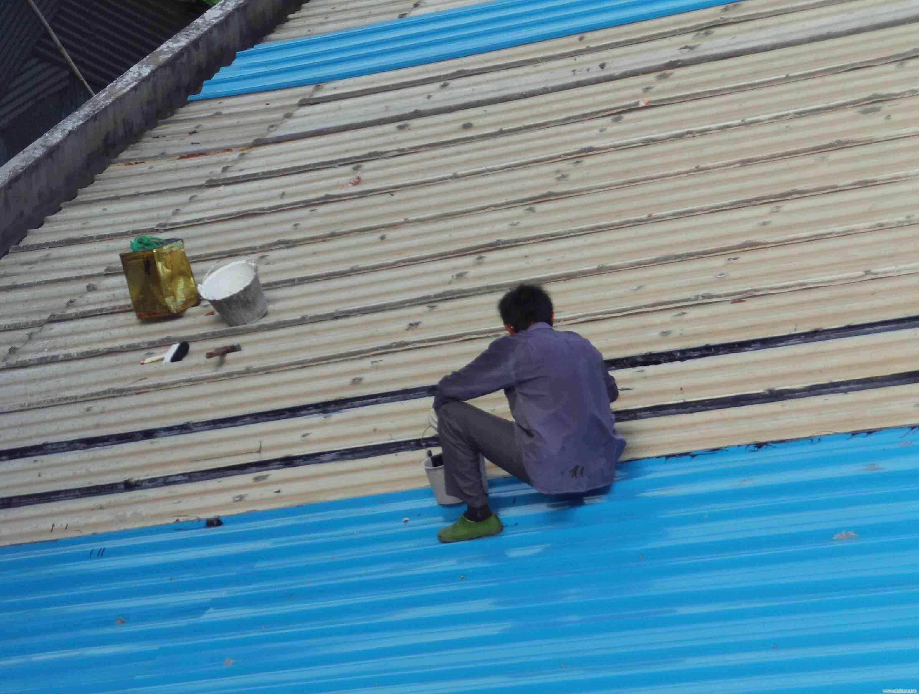 彩钢瓦漏水补漏 彩钢瓦漏水补漏